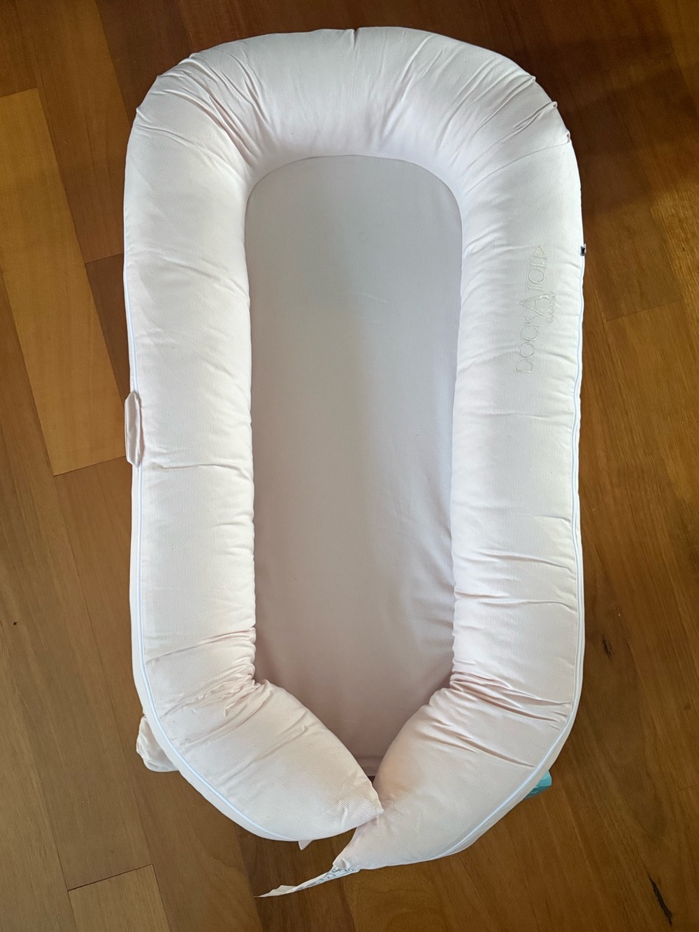 DockATot Grand Light - Pink Corduroy - Never Used